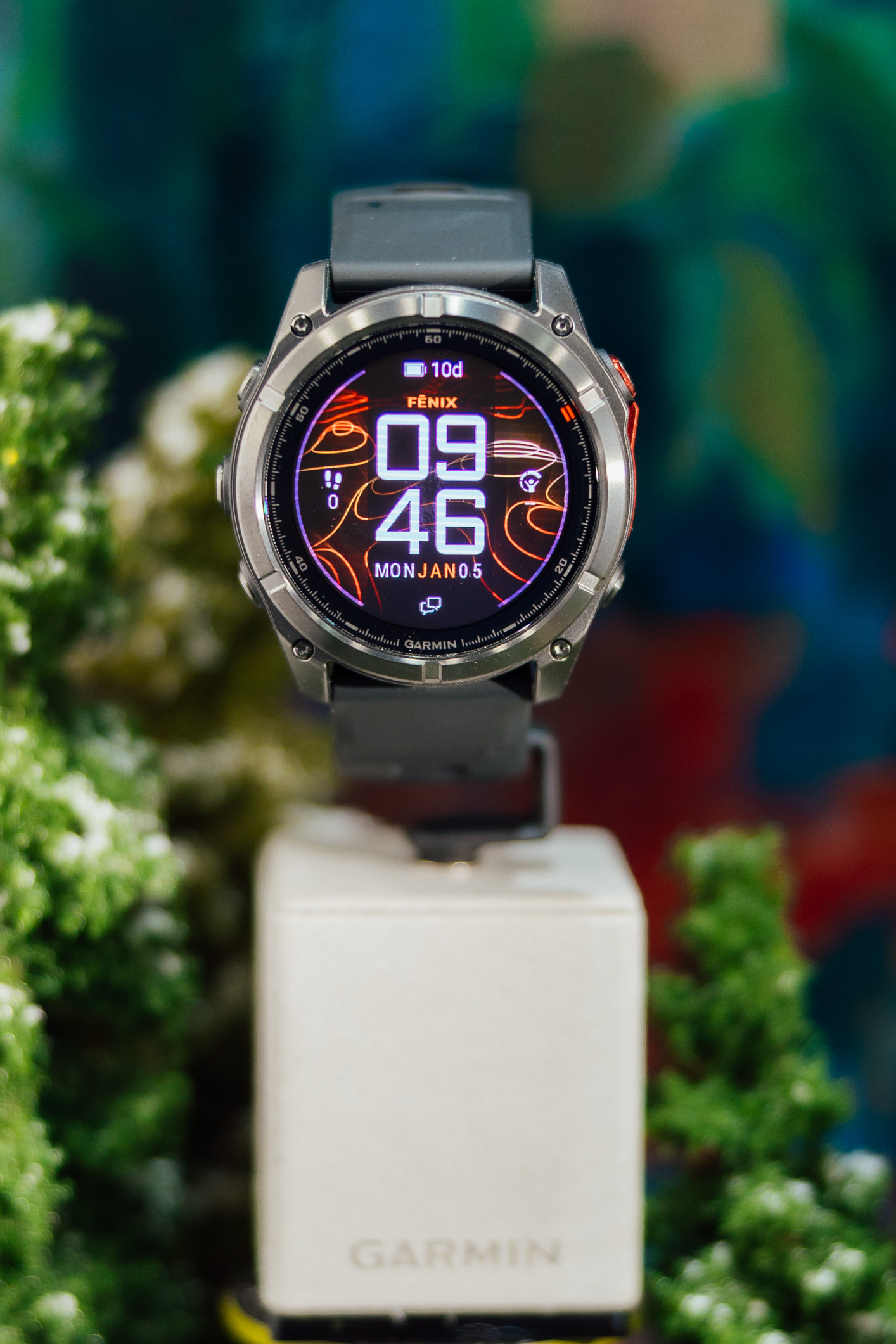 现场同步展出jinnian金年会携手Gamin推出的全球首款Micro LED智慧手表&mdash;&mdash;fēnix 8 Pro MicroLED，具备超高亮度与细腻画质，即使在强烈日照下亦能清晰显示，满足户外运动及时尚生活的多元需求。